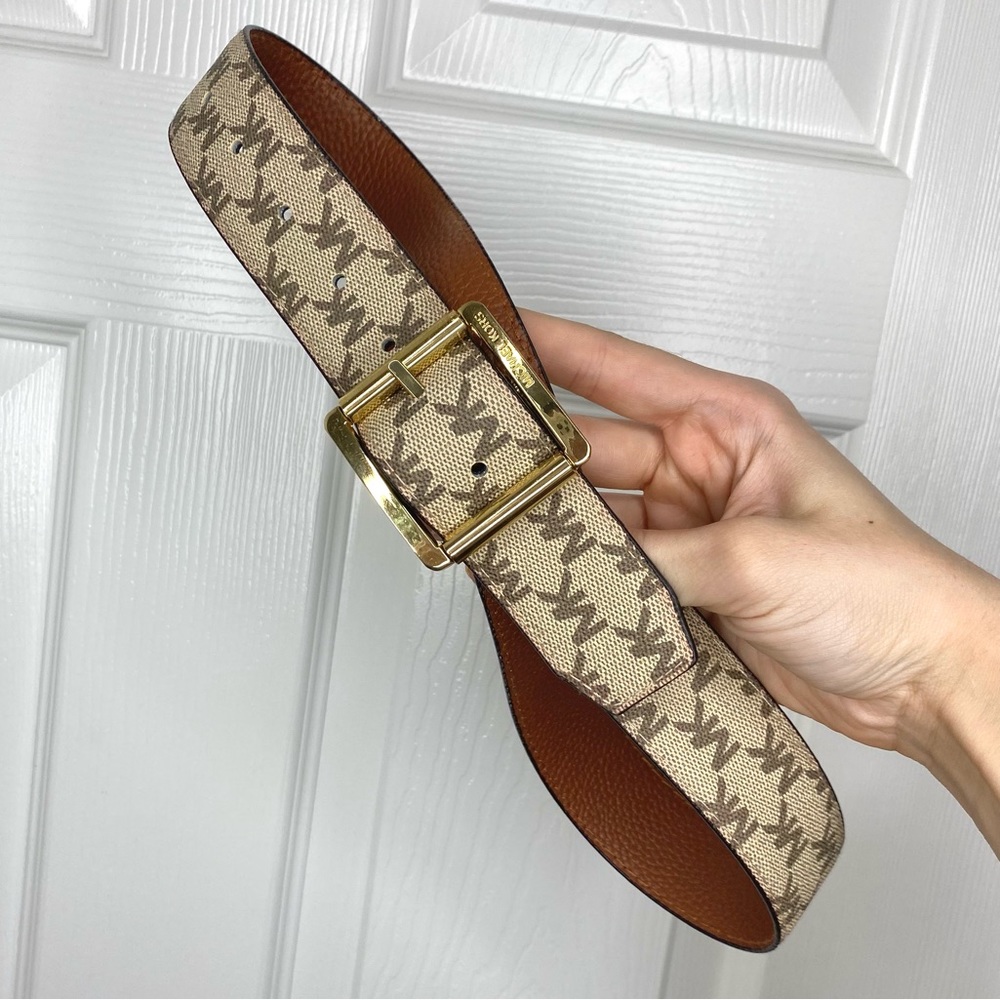 Michael Kors Reversible Logo MK Tan Brown Leather Belt Gold Size Small NWOT - Picture 8 of 15